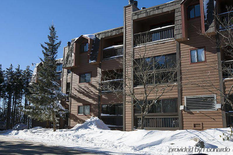 Snowcrest Hotel Snowshoe Exterior photo